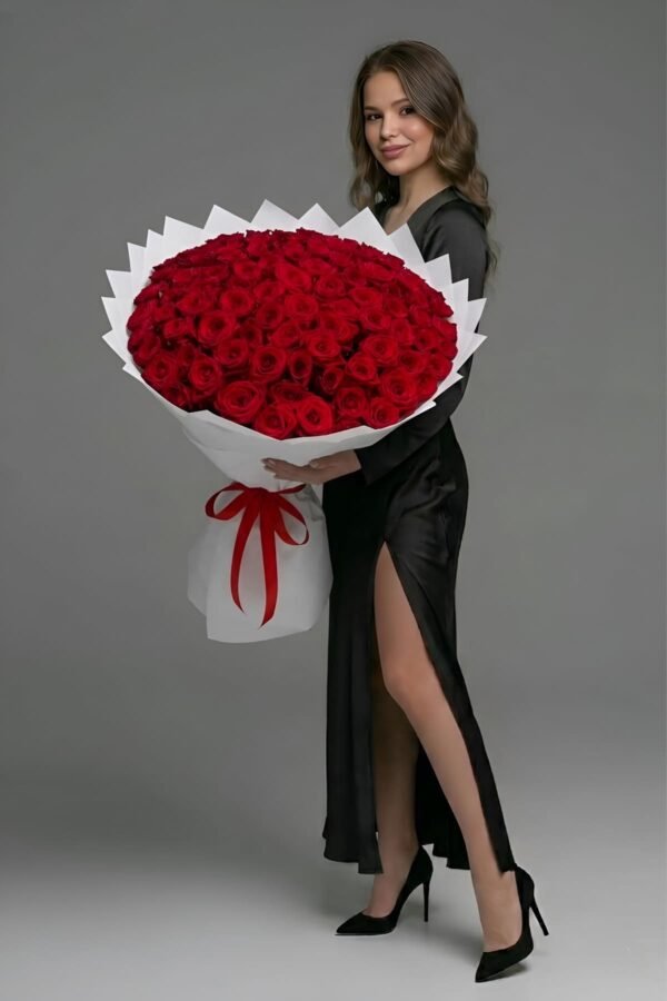 100 Red Roses Bouquet